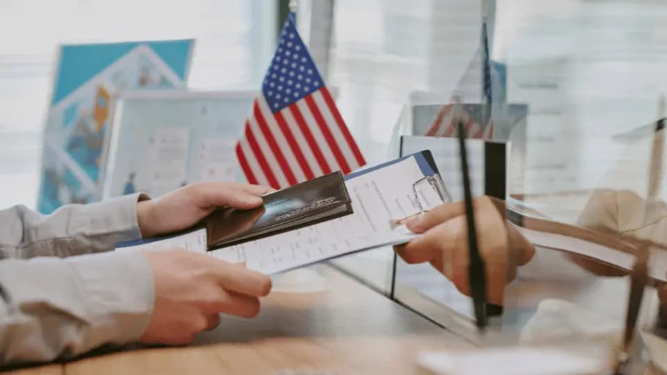 US H-1B Visa Sponsorship Declines in 2024: Experts Decode Key Factors