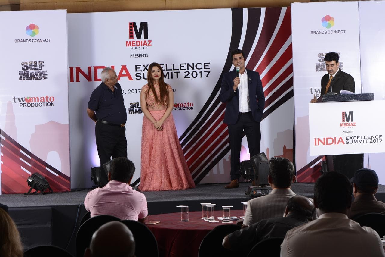 XIPHIAS Immigration event photo 03 from the company gallery