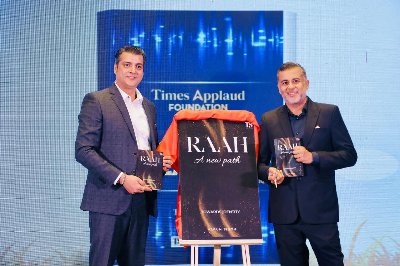 XIPHIAS Immigration event photo 09 from the company gallery