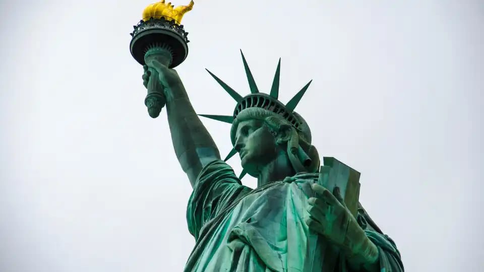 US immigration freeze news update illustration