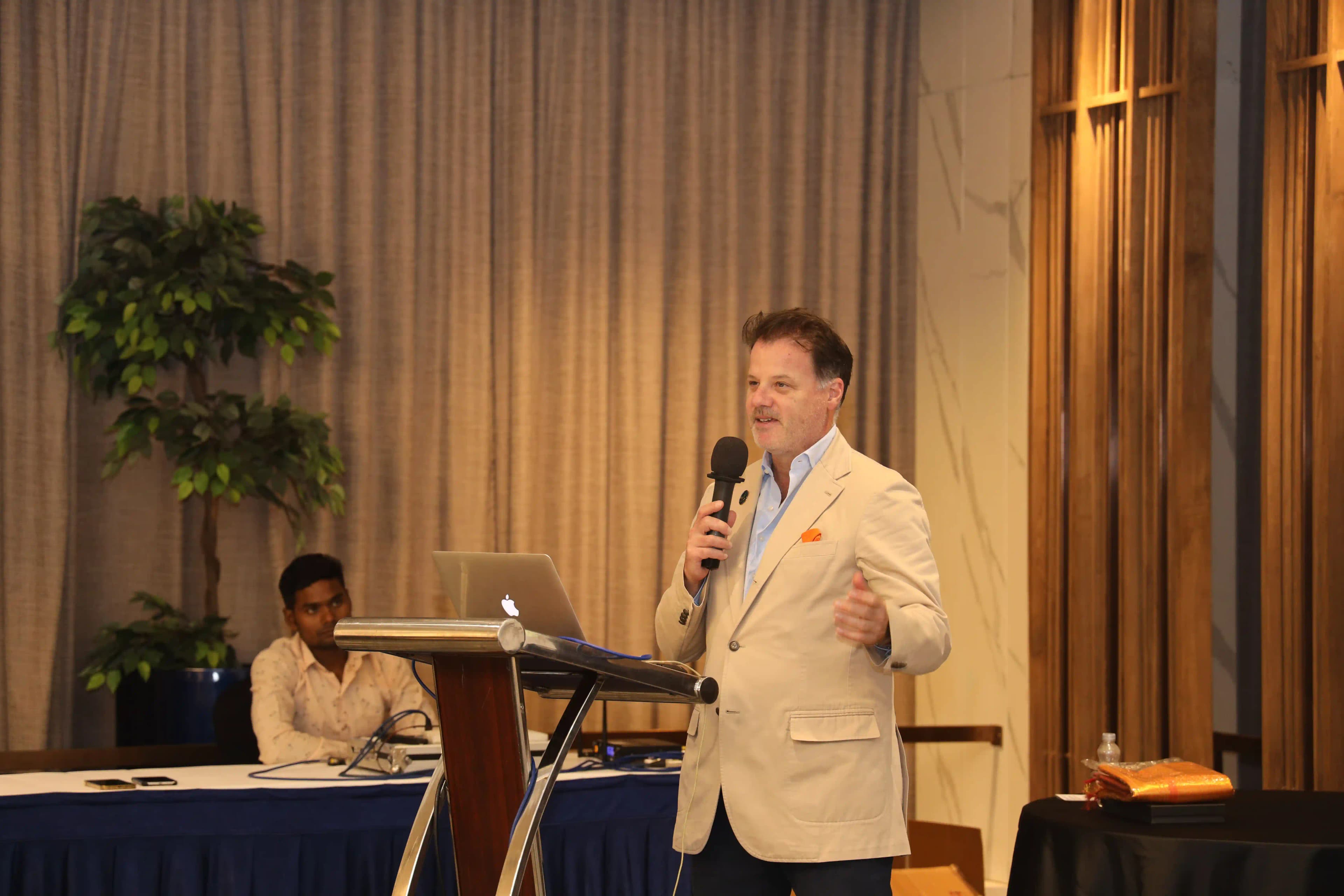 Get a U.S.A Green Card event photo 8